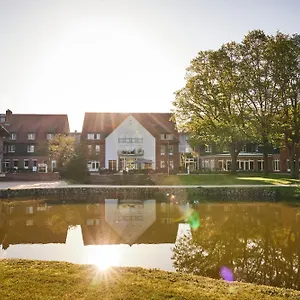 **** Hotel Steigenberger Treudelberg Germany
